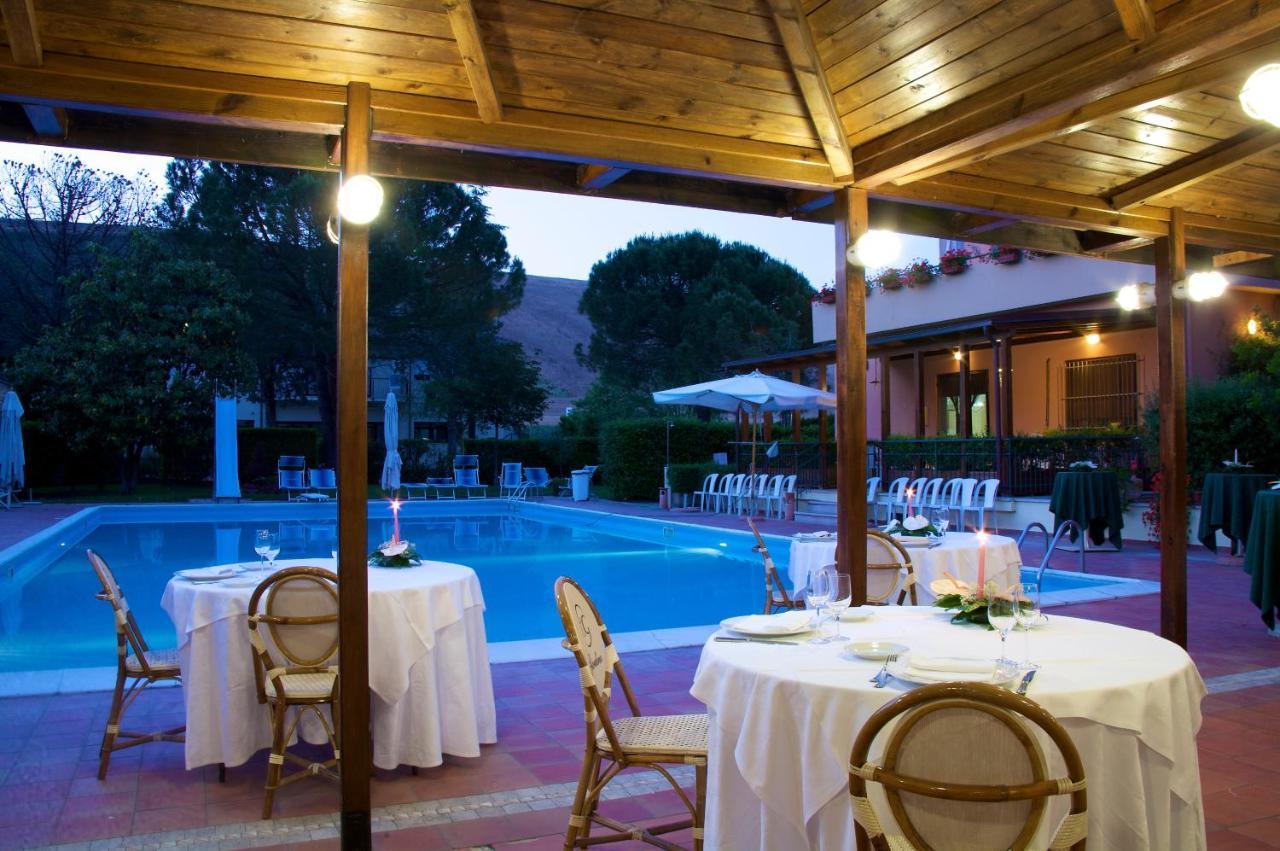 Hotel Giardino San Lorenzo in Campo Esterno foto