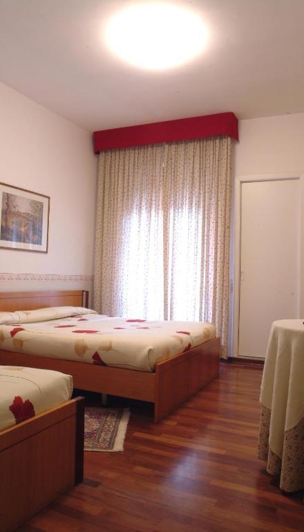 Hotel Giardino San Lorenzo in Campo Esterno foto